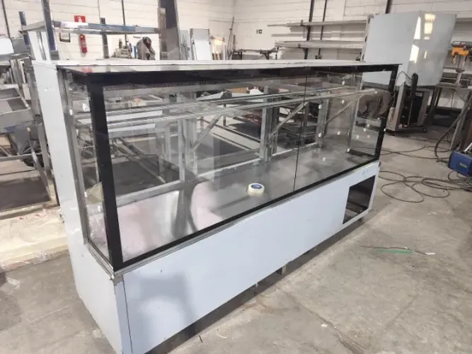 Vitrine refrigerada inox 1,20 m - fabricação sob medida