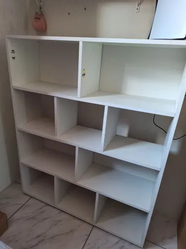 Estante com 10 nichos