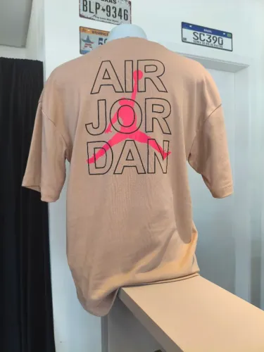 Camiseta oversize suedini G