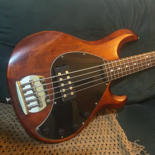 Baixo Sub Sterling 5c - Cap e circuito Seymour Duncan
