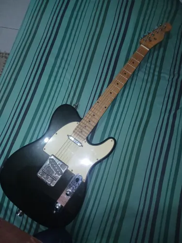 Guitarra Telecaster