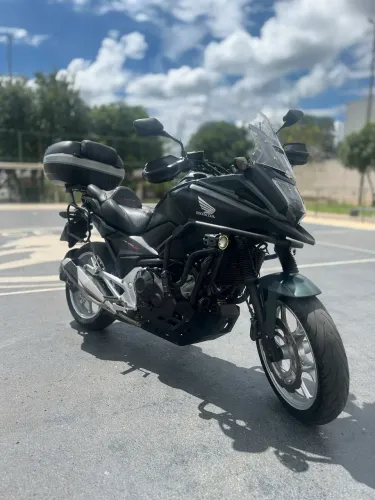 Honda NC 750X - Pronta para viajar | Completa e muito conservada