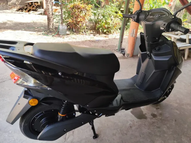 Moto Elétrica. Marca Evomax.