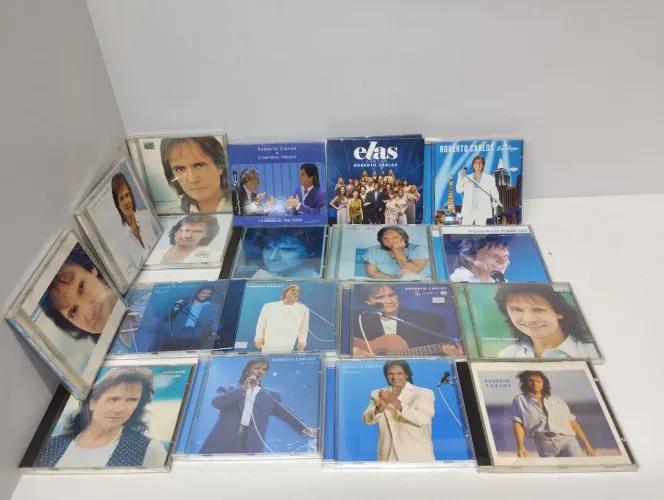 Cds Roberto Carlos ( 17 cds e mais um box duplo )
