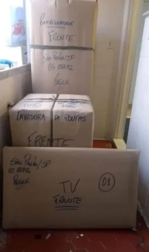 PRECISO DE AJUDANTES DE MUDANÇA 