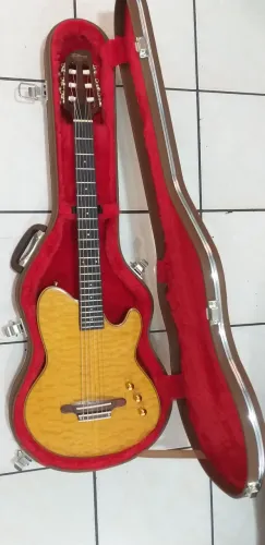 VIOLÃO IBANEZ - TALMAN INTERMAX (Nylon,+ potente que Godin, Hard case Luxo)