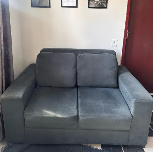 Sofá 2 lugares