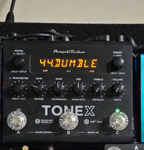 VENDO TONEX PEDAL - AMPLITUBE