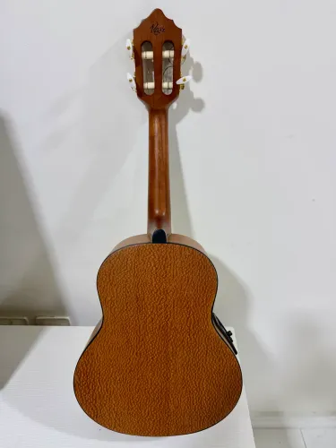 Cavaquinho eletroacústico Giannini série Raiz Louro Faia - c/ bage
