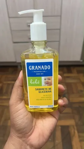 Sabonete infantil Granado
