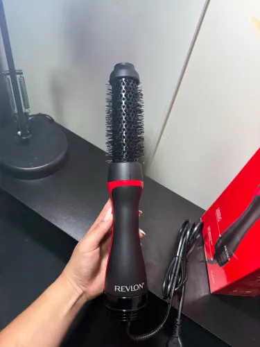 Escova Revlon One-Step Root Booster