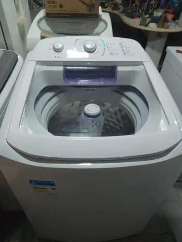 Máquinas de lavar e geladeiras consertos em geral 