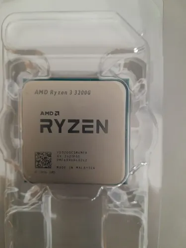 AMD Ryzen 3 3200G Processador Com gráfico integrado 