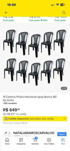 Cadeiras pretas de plástico reforçadas 