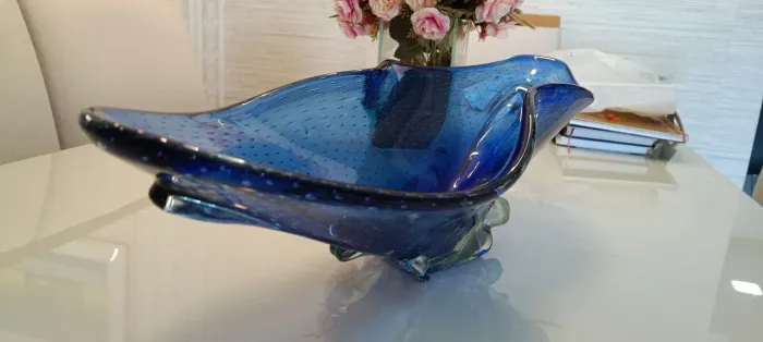 Murano legítimo, antigo, com pequena avaria no pé.  pequena aa avaria no pé, quase inviávl
