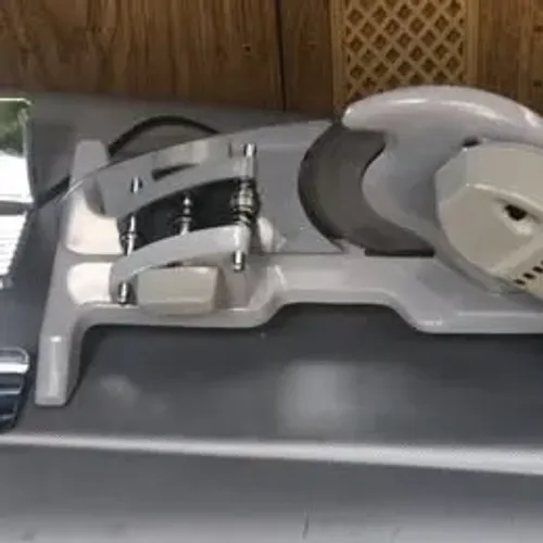 Maquina de fatiar queijos