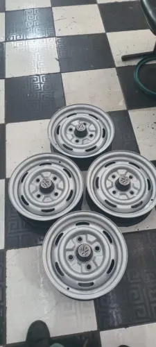 Rodas originais da Brasília 14