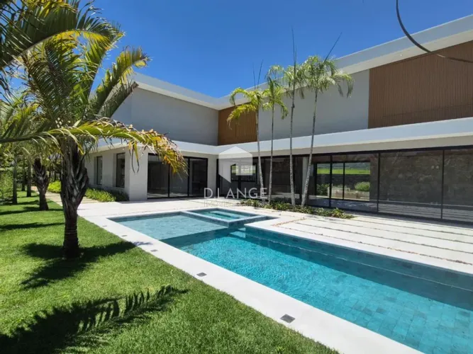 Casa à venda no bairro Vila Brandina em Campinas