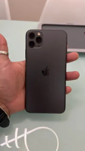 iPhone 11 Pro Max