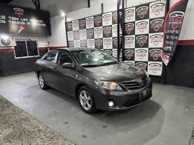 Toyota Corolla GLI 1.8 Flex 16V Aut. 2012