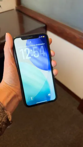 Celular - Iphone 11 - 64 GB - Preto