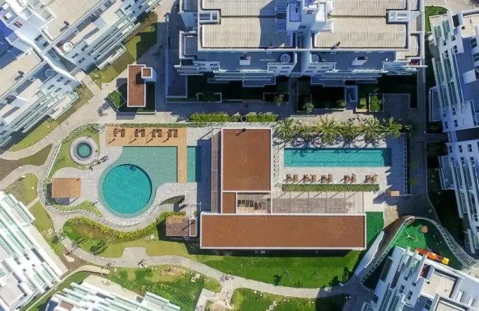 Apartamento em Jurerê, Florianópolis, em Condomínio Clube, com 2 Dormitórios