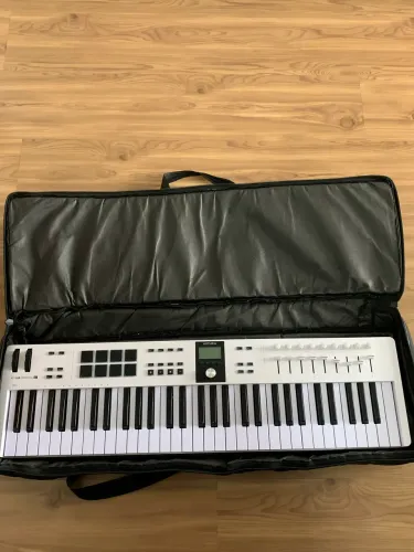 Teclado controlador Arturia 61 mk3