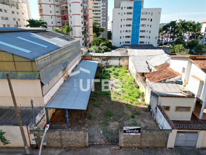 0 - Terreno Comercial