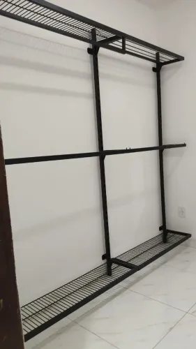 Arara de roupas