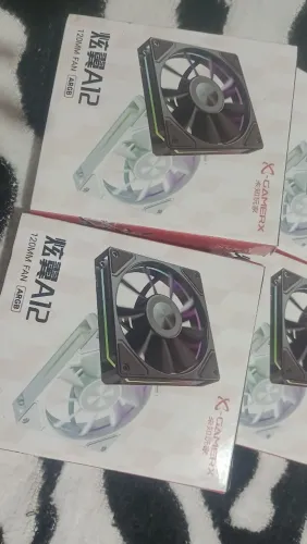 7 FANS PC GAMER - X-GamerX A12 (6 Reversas + 1 Normal) (Alta performance + ARGB)
