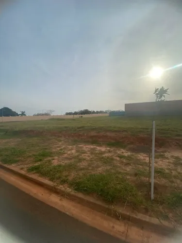 TERRENO NO LOTEAMENTO GUESTIER | PIRATININGA/BAURU-SP | A POUCOS PASSOS DO CLUBE