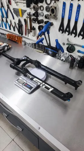 Suspensão Rockshox Sid Brain 100mm de curso