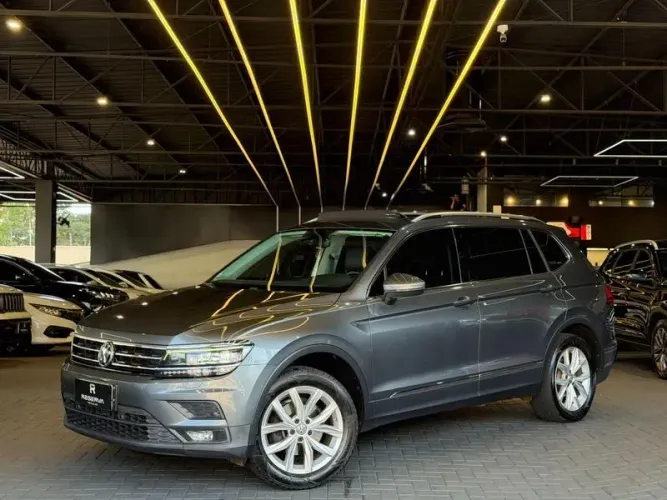 Volkswagen Tiguan Allspac Comf 250 TSI 1.4 Flex 2018