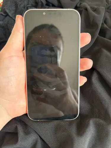 iPhone 13 128