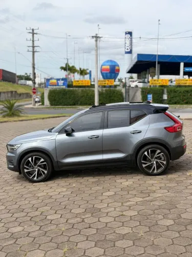 Volvo XC40 T-5 R-design 2.0 252cv AWD 2019