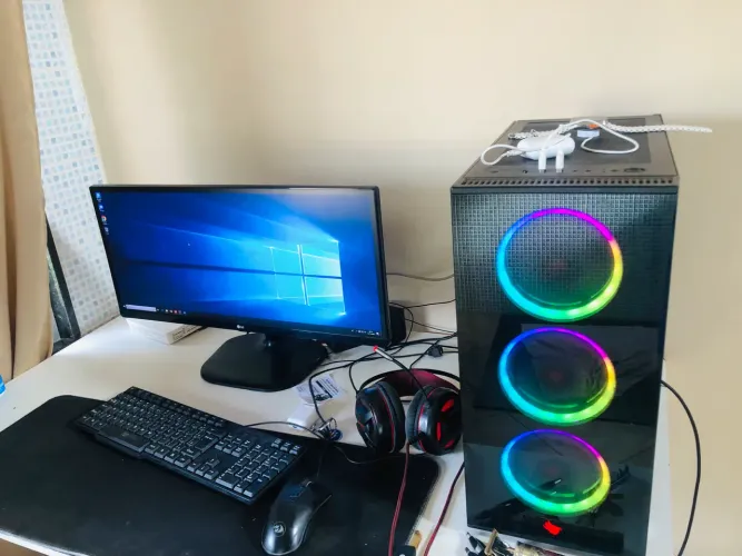 Vendo ou Troco Por IPhone PC Gamer Ryzen 5 1600