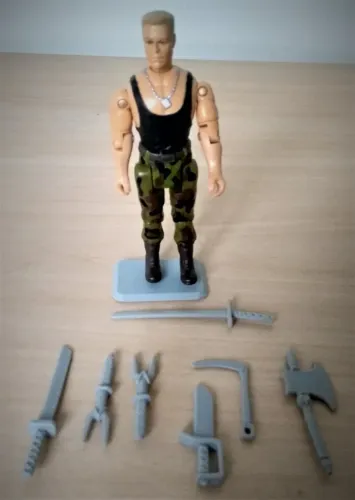 Boneco Street Fighter filme anos 90 - Guile soco duplo detonador