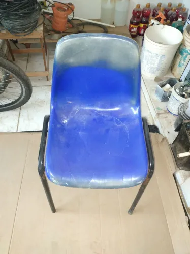 Cadeira de plástico