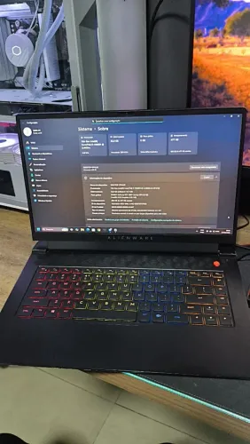 Notebook Alienware R15 R6,RTX 3060+ I7 11800H+32GB de Ram DDR4