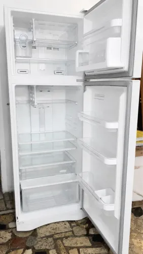 Geladeira duplex Eletrolux 430 litros