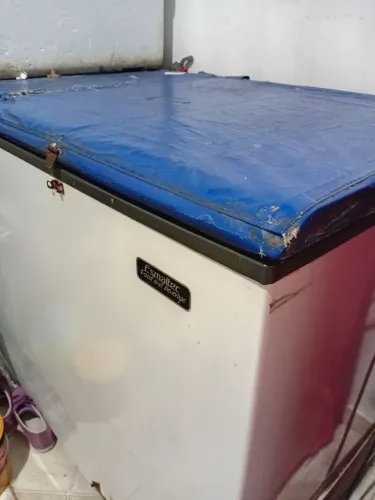 REFRIGERADOR ESMALTEC