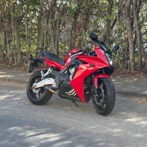 CBR 650R 2015 | 12 Mil Km | Estado de Zero | Raridade