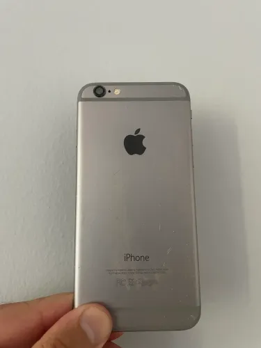Iphone 6 para uso de peças e carcaça 