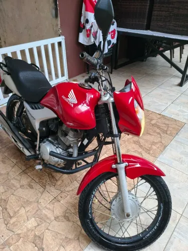 Vendo CG 150 único dono!