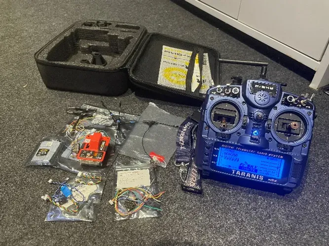 Frsky Taranis X9D Plus Special Edition + R9 MM Receiver + R9 Slim Plus Receiver