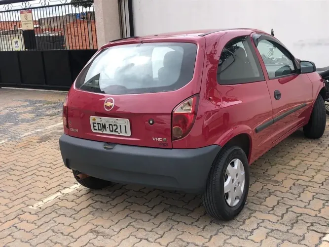 Chevrolet Celta Life/ LS 1.0 MPFI 8V Flexpower 3P 2010