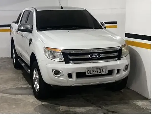 Ford Ranger XLT 2.5 16V 4X2 CD Flex 2015