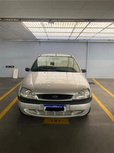 Ford Fiesta GL 1.0 3P 2001