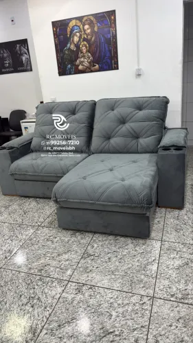 Sofá Retrátil Reclinável com Porta-Copos - Luxo