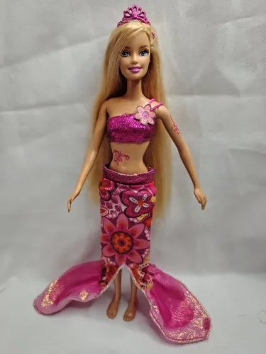 Merliah Summers da linha Barbie em Vida de Sereia da Mattel